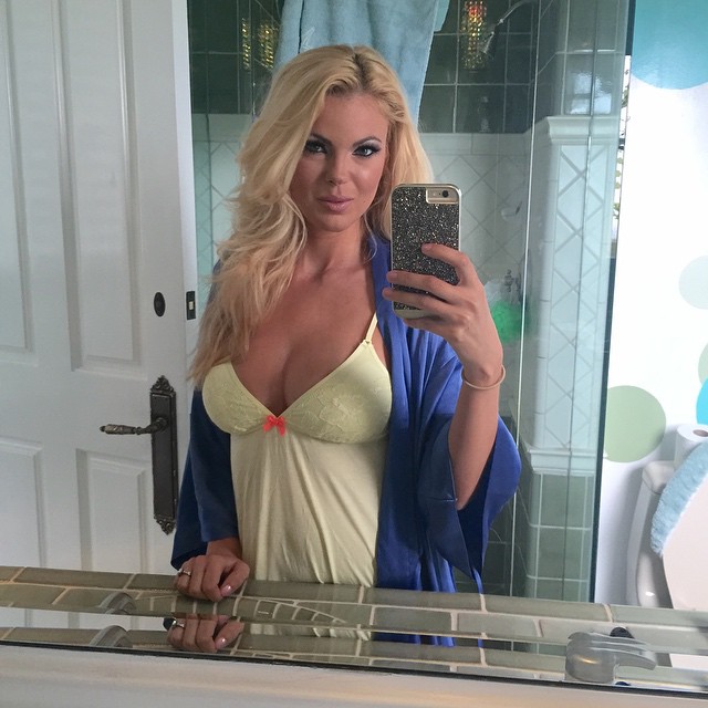 Abby Parece taking a selfie