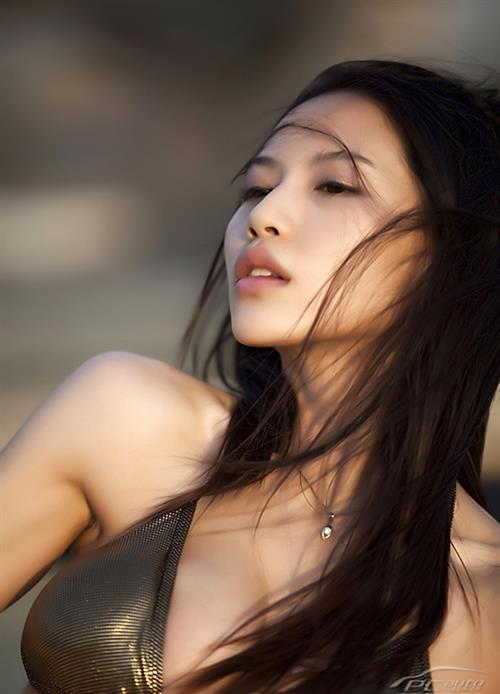 Pan Shuang Shuang in a bikini