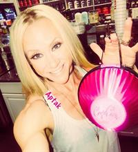 Amanda Michelle Folstad Ptak taking a selfie