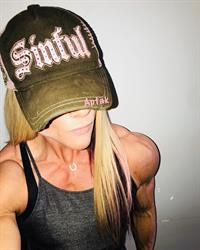 Amanda Michelle Folstad Ptak taking a selfie