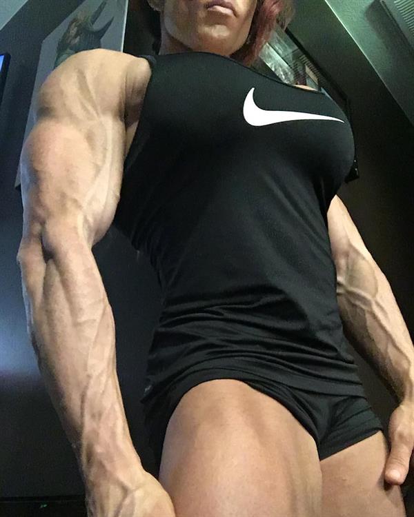 Isabelle Turell