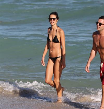 Alessandra Ambrosio – beach candids in Miami 12/6/13  