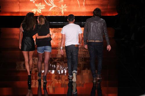 Alessandra Ambrosio Pictures Alessandra Ambrosio on the runway at Colcci Fashion Show on January 30, 2011