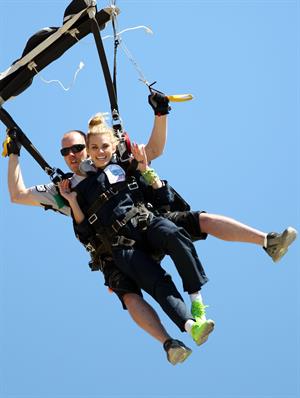 AnnaLynne McCord skydives from 18,000 feet at a charity event, Lompoc August 16, 2014