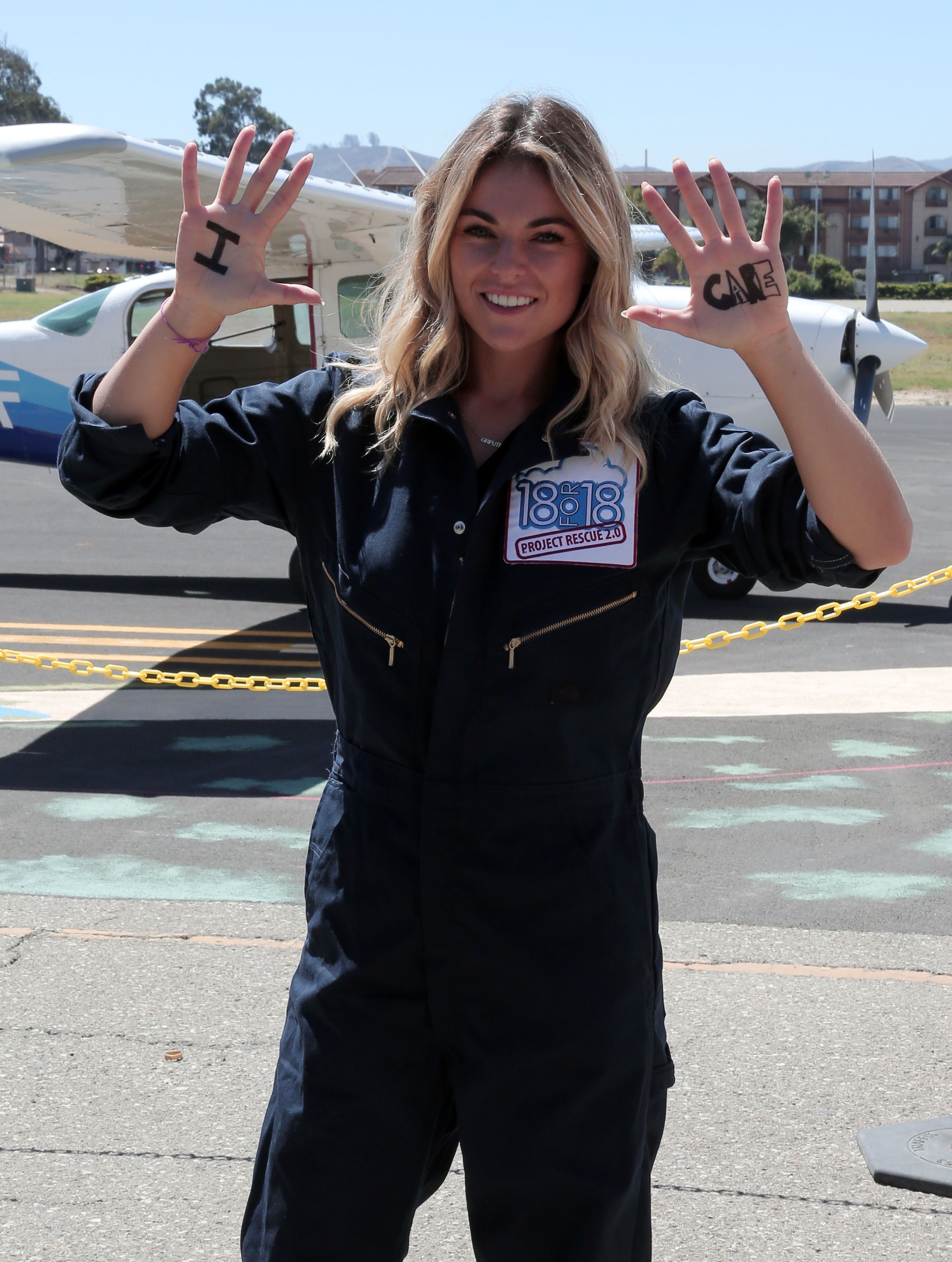 AnnaLynne McCord Pictures AnnaLynne McCord skydives from 18,000 feet at a charity event, Lompoc August 16, 2014