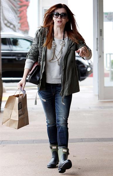 Alyson Hannigan Shopping in Brentwood (November 21, 2013) 