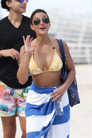 Emmanuelle Chriqui Bikini candids in Miami, 29 Aug 2013 