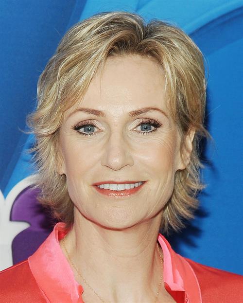 Jane Lynch NBC Upfront Presentation Red Carpet Event (May 13, 2013) 