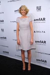 Jenna Elfman amfAR New York Gala To Kick Off Fall 2013 Fashion Week (06.02.2013) 