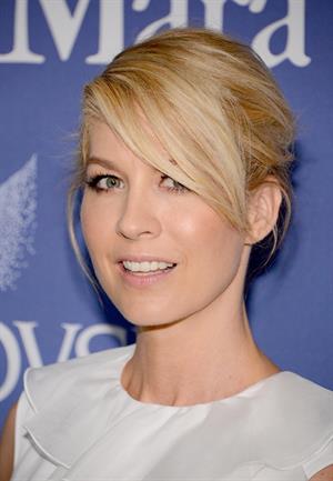 Jenna Elfman attends Women In Film's 2013 Crystal & Lucy Awards (12.06.2013) 