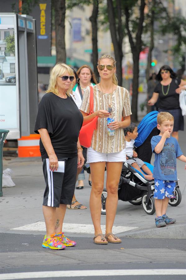 Heidi Klum shopping with her Mom Erna Klum in NYC on June 24, 2013