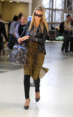 Heidi Klum Departs LA Airport in Los Angeles (May 22, 2013) 