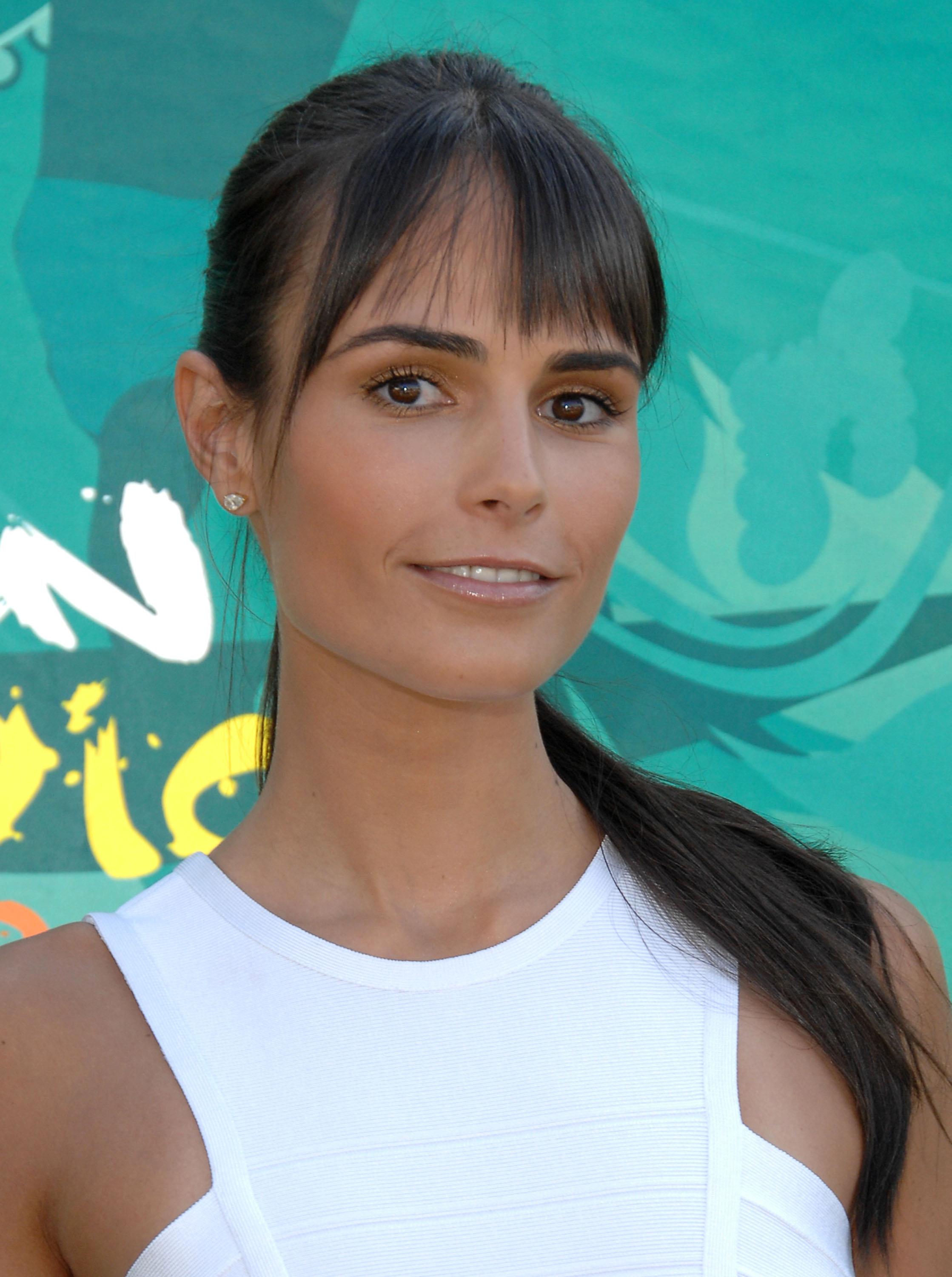 Jordana Brewster Pics