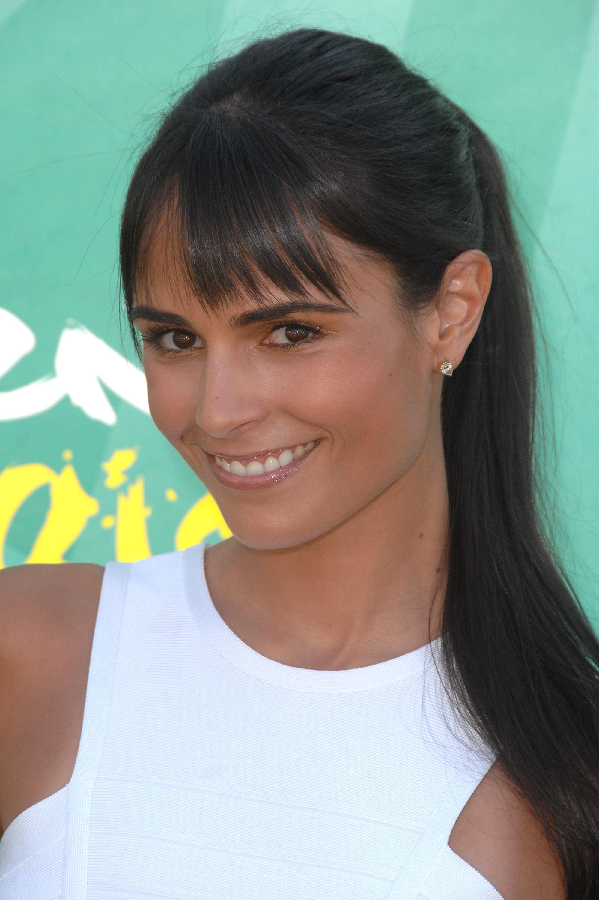 Jordana Brewster Pics