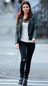 Victoria Justice – “Eye Candy” set in New York 11/13/13  