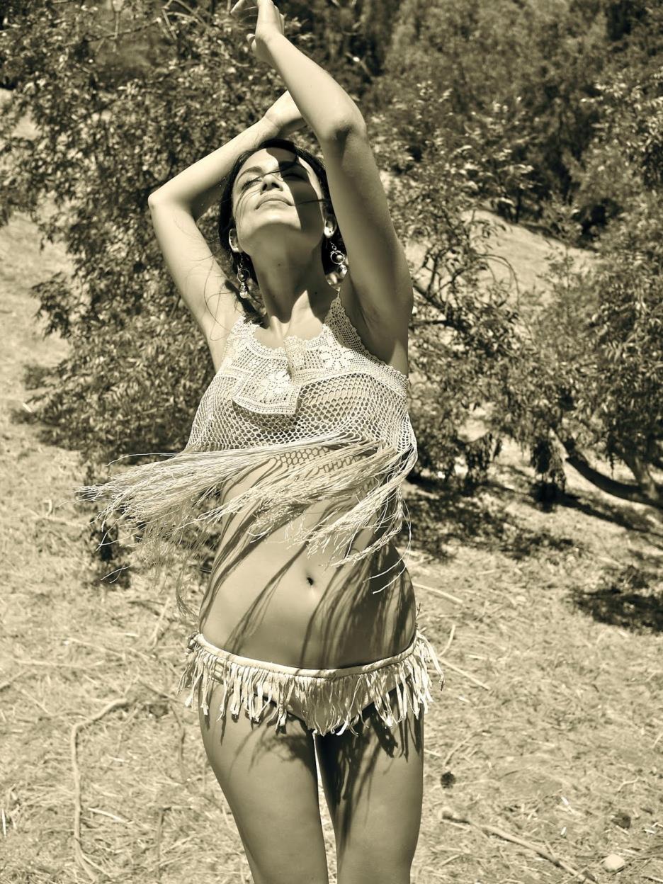 Nathalie Kelley in lingerie