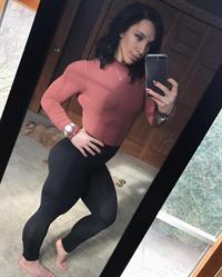 Chloe Sannito taking a selfie