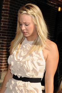 Kaley Cuoco  At the Late Show With David Lettermen - September 25, 2012 