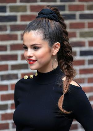 Selena Gomez –  Late Show with David Letterman  10/17/13  