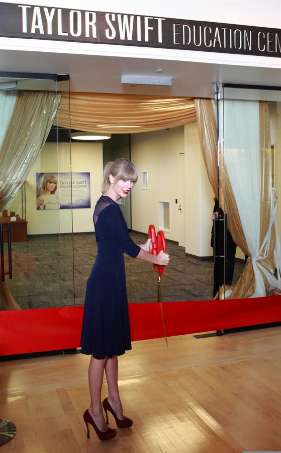 Taylor Swift Opening of the Taylor Swift Education Center in Nashville, October 12, 2013 