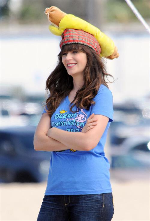 Zooey Deschanel – “New Girl” set in Malibu 10/7/13  