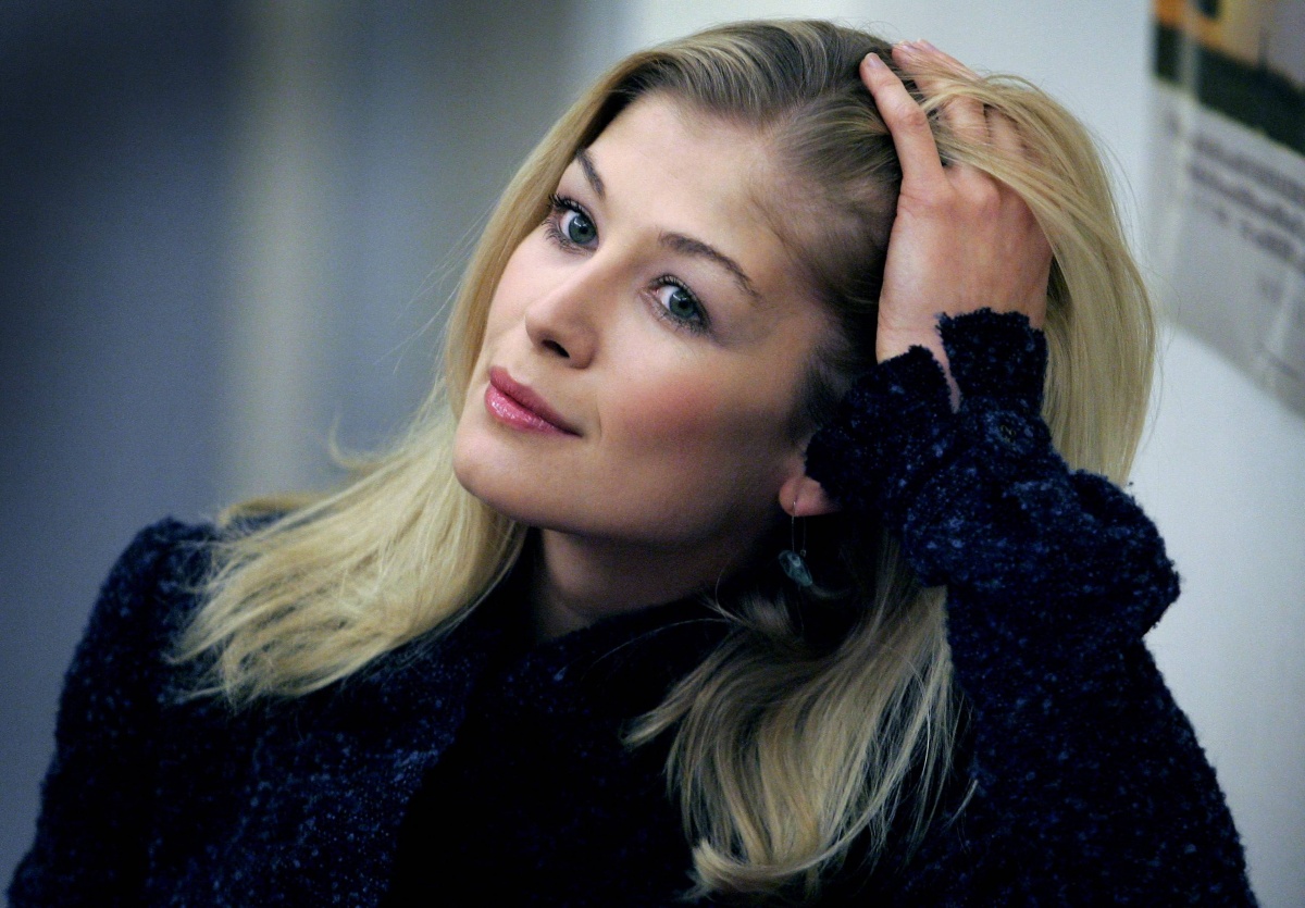 Rosamund Pike Rosamund Pike Pics 