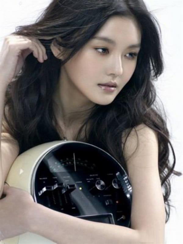 Barbie Hsu