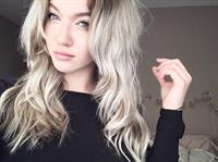 Rowan Cheshire taking a selfie