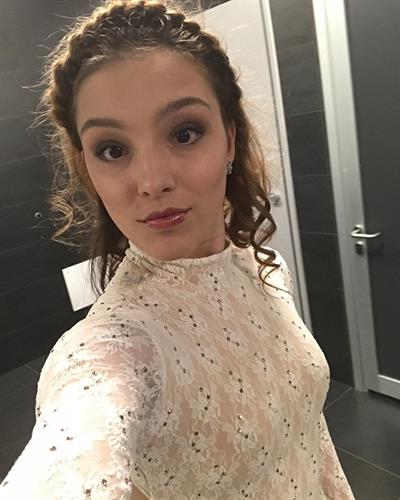 Giada Russo taking a selfie