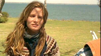 Jennifer Jason Leigh