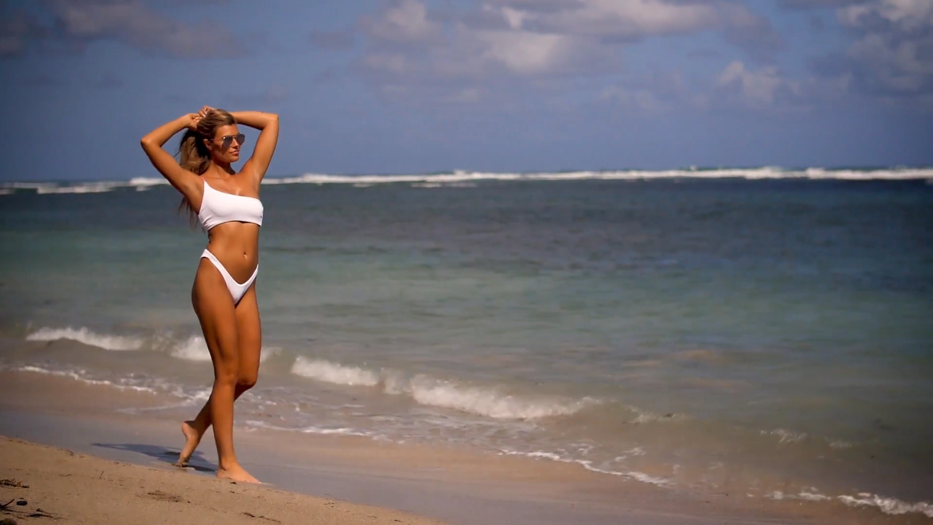 Samantha Hoopes Bikini Pictures Samantha Hoopes - Intimates, SI Swimsuit 2018