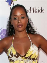 Essence Atkins