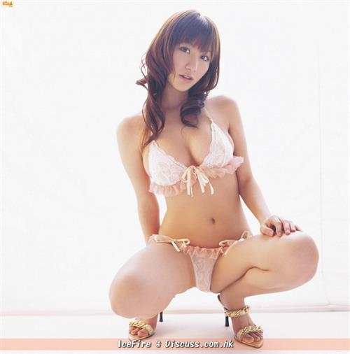 Ai Kawanaka in a bikini