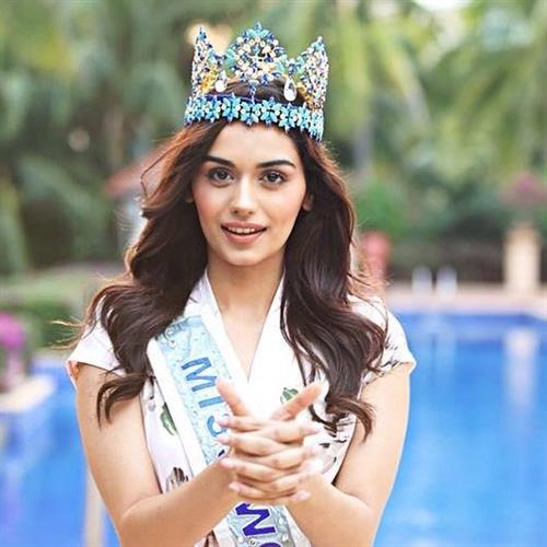Manushi Chhillar