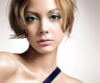 Anna Tsuchiya