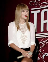 Taylor Swift 'Red' Tour Press Event in LA 8/20/13  