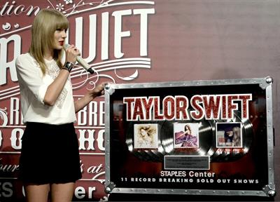 Taylor Swift 'Red' Tour Press Event in LA 8/20/13  