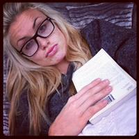 Dianna Dahlgren taking a selfie