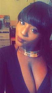 Oyinka Yusuff taking a selfie