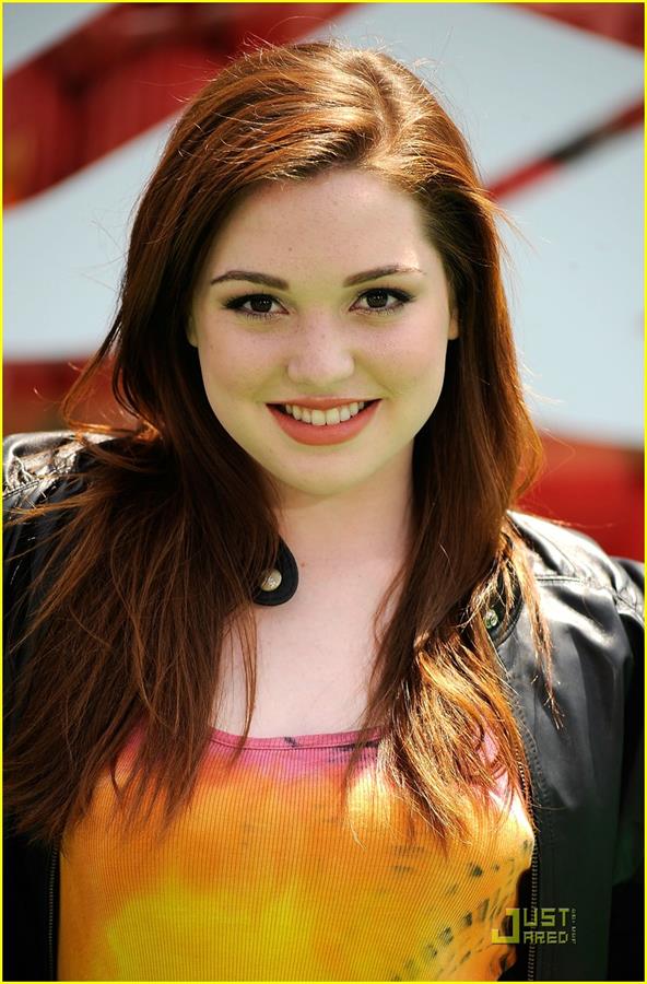 Jennifer Stone