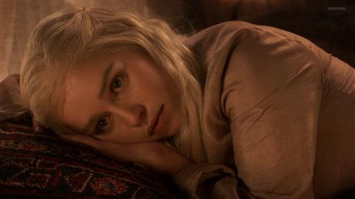 Emilia Clarke sex scene