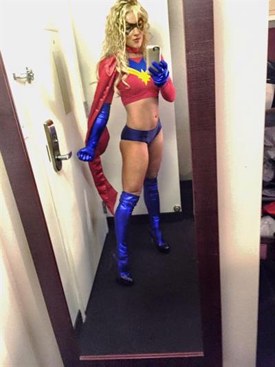 Felice Herrig in Captain Marvel costume