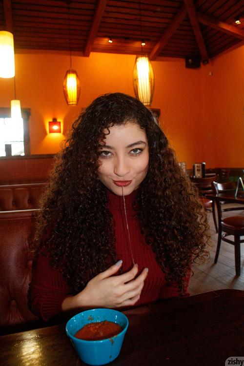 Lana Lovelace Xposed