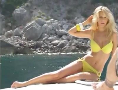 Luisana Lopilato in a bikini