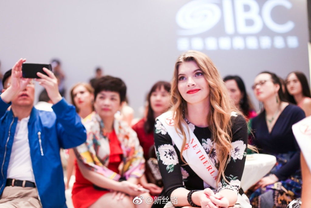 Philisantha van Deuren