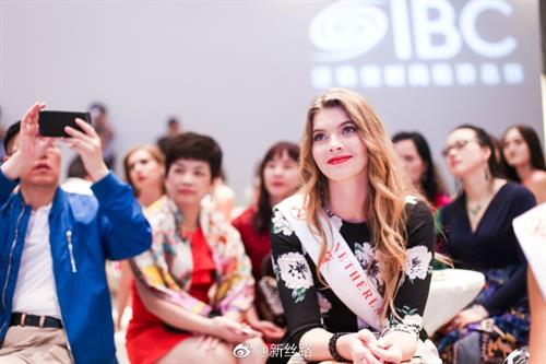 Philisantha van Deuren