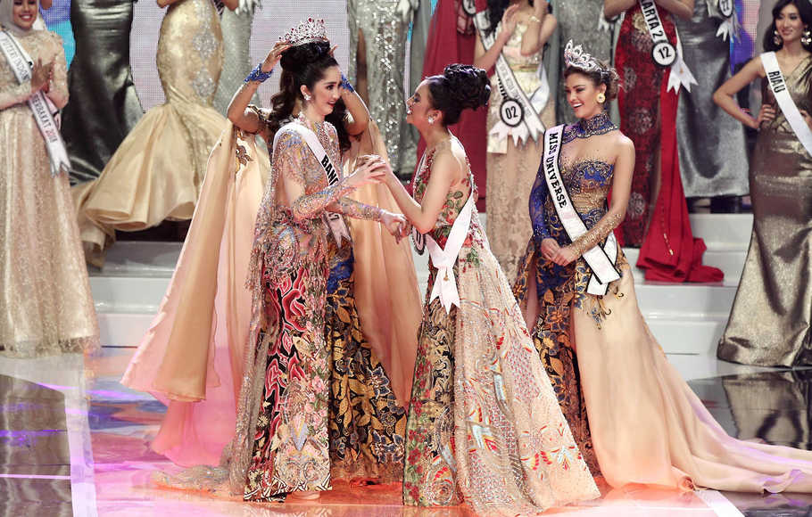 Demi-Leigh Nel-Peters