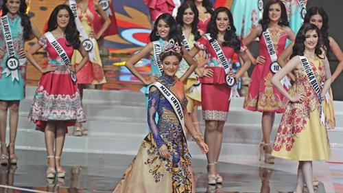 Demi-Leigh Nel-Peters