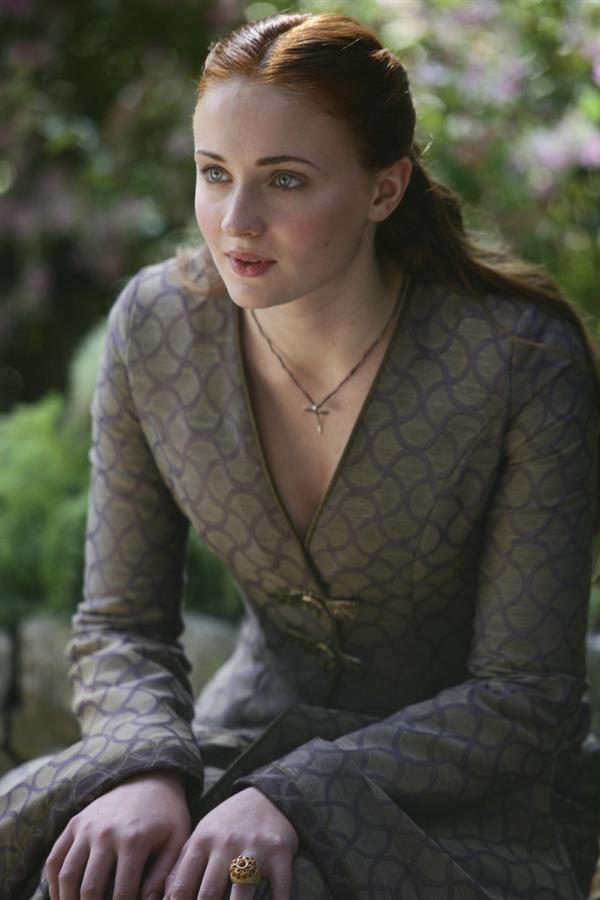 Sophie Turner (Actress)