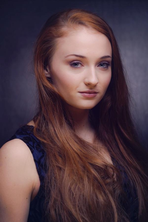 Sophie Turner (Actress)